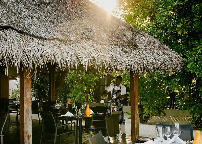 Niva Kuramathi Maldives